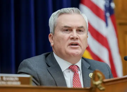 Comer enquête sur le phénomène de débancarisation des cryptomonnaies