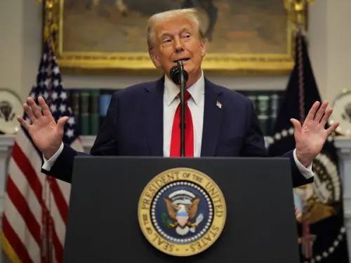 L'UE promet de répondre fermement si Trump impose des tarifs.