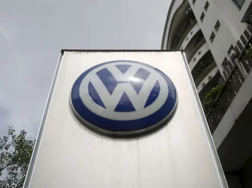 Volkswagen poursuit l'Inde pour annuler une demande fiscale de 1,4 milliard de dollars, révèle un dépôt judiciaire.