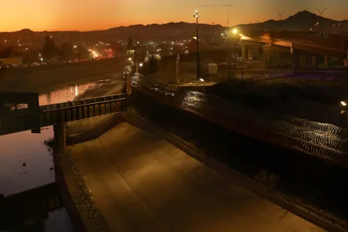 L'armée américaine intensifie la surveillance des cartels mexicains, affirme un général.