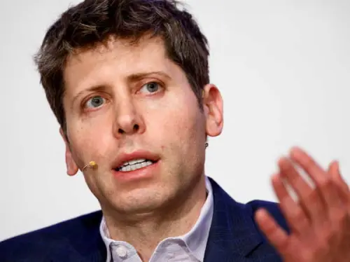 Sam Altman dit "non merci" à l'offre du groupe dirigé par Musk pour prendre le contrôle d'OpenAI.