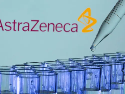 AstraZeneca abandonne la construction d'une usine de vaccins de 450 millions de livres à Liverpool après une réduction du financement travailliste.