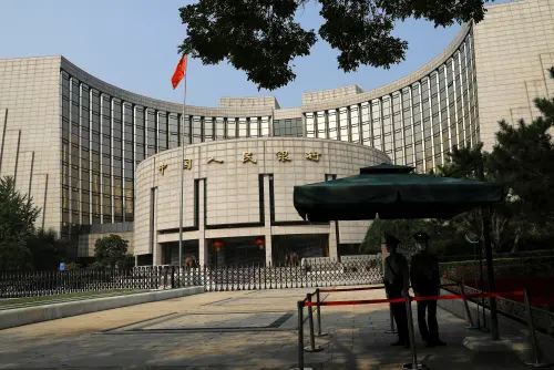 Exclusif : Les banques chinoises répondent à l'appel de la PBOC pour réduire les taux de dépôt en dollars, indiquent des sources