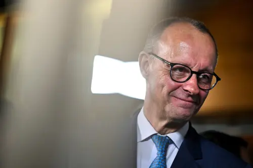 Méfiant de Trump, Merz d'Allemagne met en garde : 'cinq minutes avant minuit pour l'Europe'.