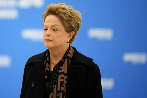 L'ex-Présidente du Brésil Rousseff est sortie de l'hôpital de Shanghai