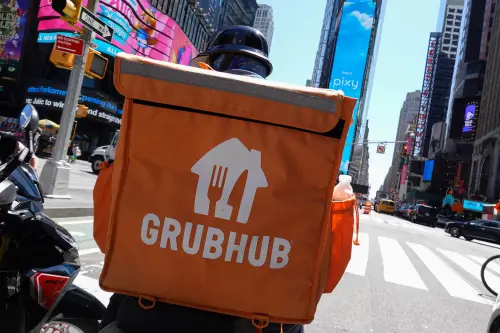 La société de livraison de repas Grubhub prévoit de supprimer 500 emplois.
