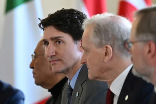 Trudeau affirme que la protection de l'indépendance du Canada est une priorité lors des discussions avec le roi Charles.