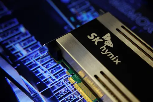 SBI nie le rapport selon lequel il négocierait avec SK Hynix et UMC sur l'usine de puces japonaise.