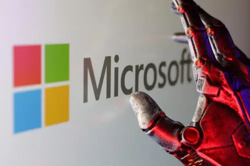 Microsoft développe des modèles de raisonnement en intelligence artificielle pour rivaliser avec OpenAI, rapporte The Information.