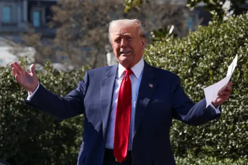 Trump déclare qu'il va "probablement" réduire les tarifs sur le Canada.