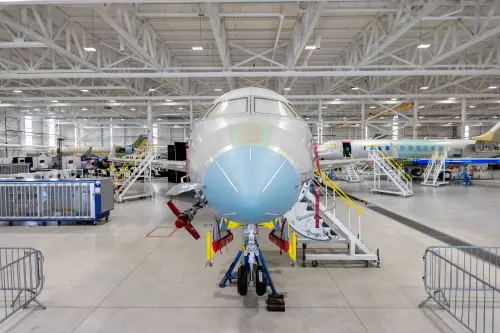 Les tarifs hâtent certaines transactions d'avions d'affaires et suscitent des craintes quant au coût de l'aviation.