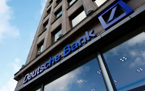 Deutsche Bank prolonge le mandat de son PDG et remanie son conseil d'administration dans une année cruciale.