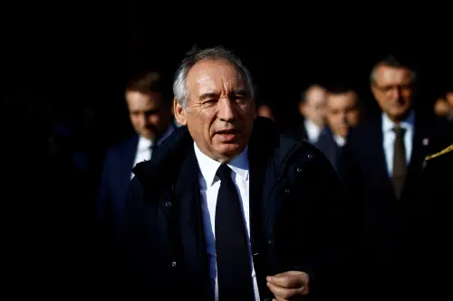 Le Premier ministre français s'oppose à l'idée de revenir à l'âge de départ à la retraite de 62 ans.