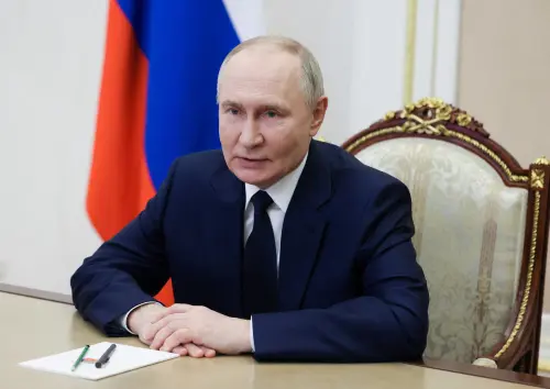 Poutine parlera à Trump mardi par téléphone, annonce le Kremlin.