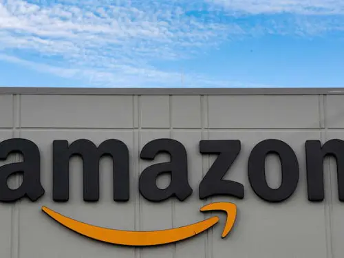 Amazon poursuit la Commission de sécurité des produits de consommation pour une ordonnance de rappel de produits dangereux.