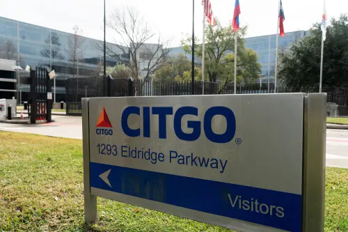 Offre de 3,7 milliards de dollars des fonds contraires recommandée comme enchère de départ dans l'enchère du parent de Citgo