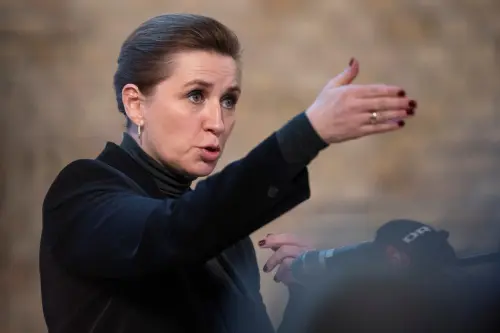 Le Premier ministre danois en visite au Groenland du 2 au 4 avril en raison de l'intérêt des États-Unis.