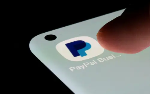 Les actions de PayPal chutent alors qu'un législateur de l'UE évoque la possibilité de nouveaux frais dans un contexte de tensions commerciales.
