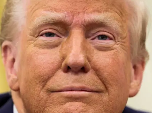 Un vote du Sénat pour annuler les tarifs de Trump sur le Canada teste le soutien républicain.