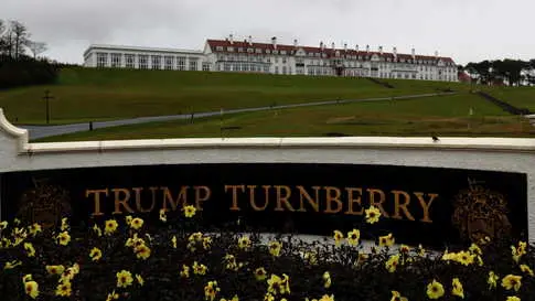 Le complexe golfique écossais de Trump vandalisé par des activistes pro-palestiniens.