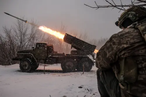 L'Ukraine a résolu certaines pénuries de main-d'œuvre dans l'effort de guerre, déclare un général américain.