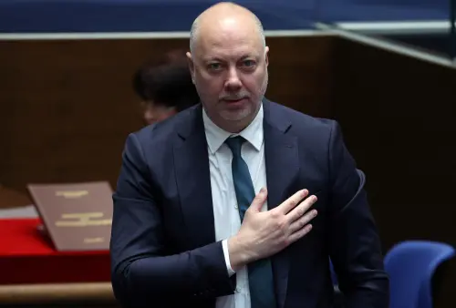 Le gouvernement bulgare survit à un vote de défiance.