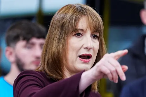 Le gouvernement britannique va dévoiler un plan de dépenses crucial de 3 billions de dollars.