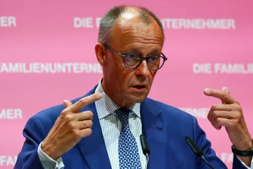 Merz d'Allemagne déclare que certains législateurs américains n'ont "aucune idée" de l'ampleur du réarmement de la Russie.