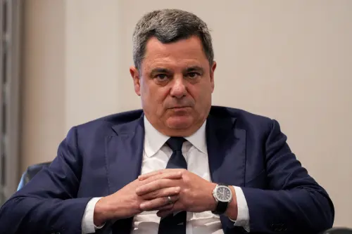 Esposito de Citadel Securities affirme que le déficit américain est une 'bombe à retardement'.