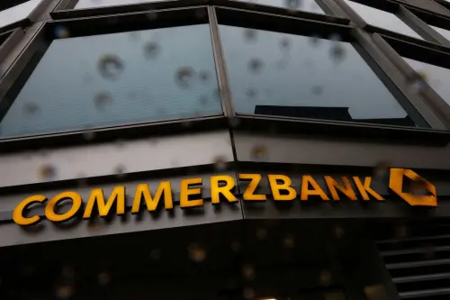 Merz d'Allemagne envoie une lettre au personnel de Commerzbank s'opposant aux mouvements d'UniCredit.