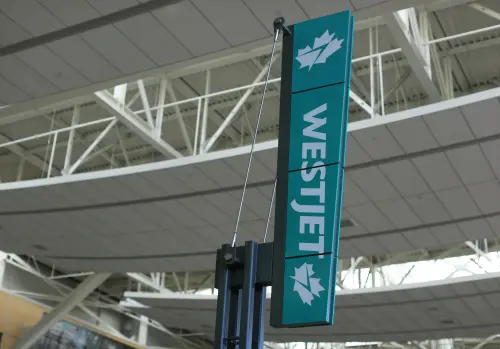 WestJet enquête sur un incident de cybersécurité affectant l'application et les systèmes internes.