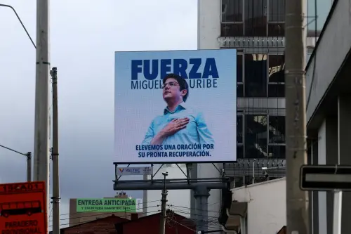 La faction dissidente des FARC nie tout rôle dans l'attaque contre un sénateur colombien.