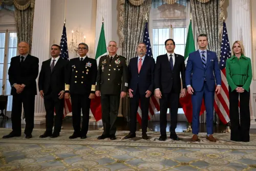 Exclusif : Les États-Unis poussent le Mexique à poursuivre des politiciens liés aux cartels de drogue.